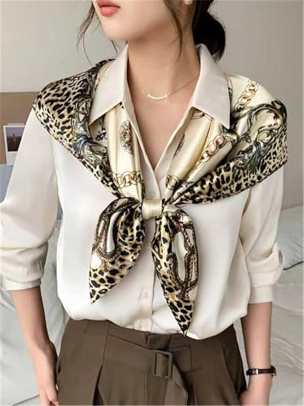 27.5" Mulberry Silk Feeling Head Scarf Beige Animal Print Square Neck Scarfs